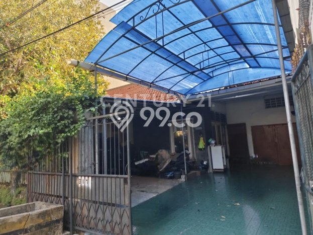 Rumah Mewah LB 350m2 Siap Huni Desain Elegan di Cawang, Jakarta Timur Rumah Mewah LB 350m2 Siap Huni Desain Elegan di Cawang, Jakarta Timur