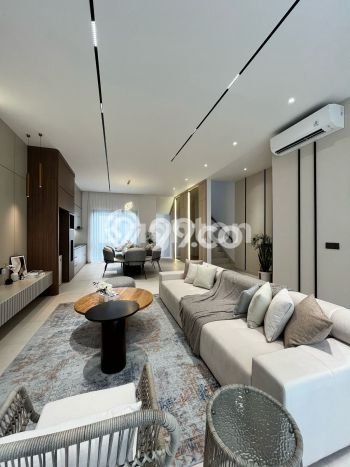 Siap Huni Rumah Mewah 4 Kamar di Jagakarsa Dekat ke Mana Pun Siap Huni Rumah Mewah 4 Kamar di Jagakarsa Dekat ke Mana Pun