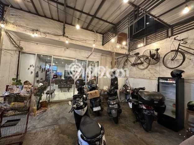 Ruko Area Bisnis di Cengkareng, Luas 220m2m², Mainroad Ruko Area Bisnis di Cengkareng, Luas 220m2m², Mainroad