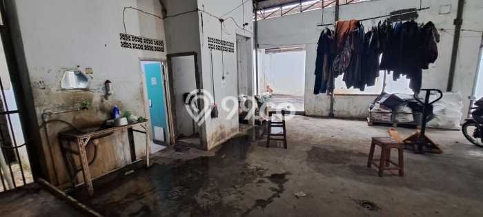 Lokasi Strategis! Dijual Ruko Bisnis di Ciputat, Tangerang Selatan Kondisi Baik Lokasi Strategis! Dijual Ruko Bisnis di Ciputat, Tangerang Selatan Kondisi Baik