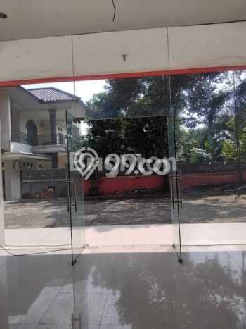 AREA KOMERSIAL! Ruko Disewakan Kawasan Bogor Utara, Luas 30m2m², Area Utama, Siap Usaha AREA KOMERSIAL! Ruko Disewakan Kawasan Bogor Utara, Luas 30m2m², Area Utama, Siap Usaha