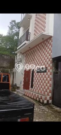 Komersial Dijual Lokasi Stratagis di Sawangan Depok Cocok untuk Investasi Komersial Dijual Lokasi Stratagis di Sawangan Depok Cocok untuk Investasi