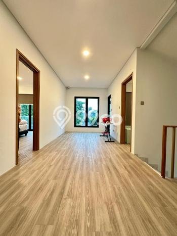Dijual Rumah Mewah Megah Dengan View Cantik di BSD City, Tangerang Dijual Rumah Mewah Megah Dengan View Cantik di BSD City, Tangerang