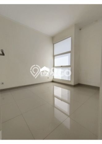 Rumah Modern 3 KT LT 102m2 di Suvarna Sutera Rumah Modern 3 KT LT 102m2 di Suvarna Sutera