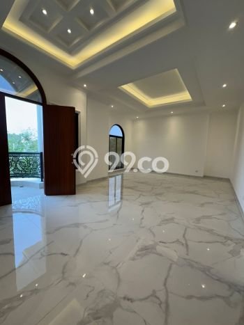 Dijual Rumah Luas Megah Dengan View Eksklusif di Lippo Karawaci, Tangerang Dijual Rumah Luas Megah Dengan View Eksklusif di Lippo Karawaci, Tangerang