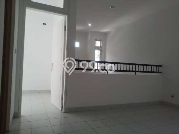 For Sale Hunian Rumah Nyaman 2 Kamar di Alam Sutera, Tangerang For Sale Hunian Rumah Nyaman 2 Kamar di Alam Sutera, Tangerang