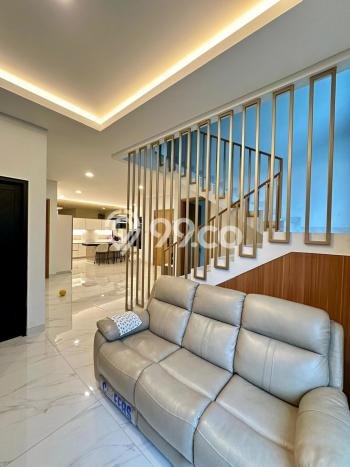 Dijual Rumah Mewah Megah Dengan View Cantik di BSD City, Tangerang Dijual Rumah Mewah Megah Dengan View Cantik di BSD City, Tangerang