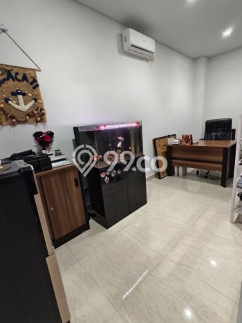 Jarang Ada! Rumah Kontrakan 4 Kamar Bagus Siap Huni BSD City Jarang Ada! Rumah Kontrakan 4 Kamar Bagus Siap Huni BSD City