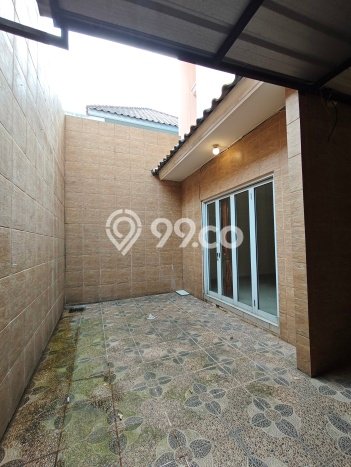 Rumah Disewakan Tangerang LT 180m2 LB 164m2 Area Gading Serpong Rumah Disewakan Tangerang LT 180m2 LB 164m2 Area Gading Serpong