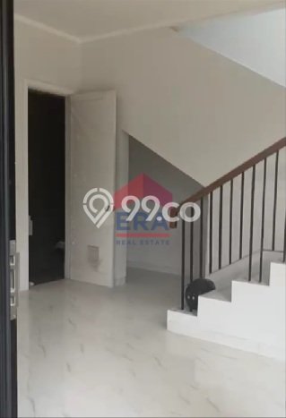 Hunian Mewah LB 194m2 Siap Huni Desain Elegan di Modernland, Tangerang Hunian Mewah LB 194m2 Siap Huni Desain Elegan di Modernland, Tangerang