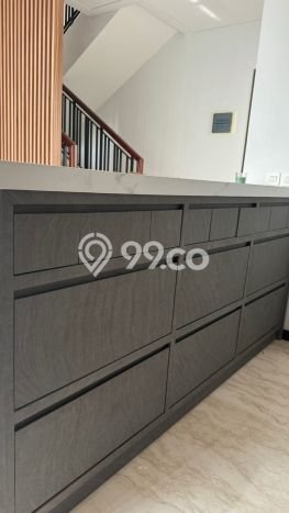 Rumah sewa siap pakai 4 KT di BSD City, Tangerang Rumah sewa siap pakai 4 KT di BSD City, Tangerang