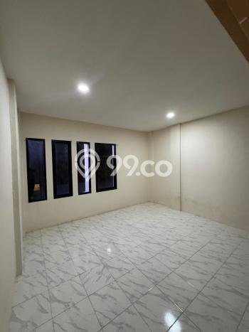 Area Strategis! Disewakan Ruko Lokasi Cipondoh, Tangerang Cocok untuk Bisnis Area Strategis! Disewakan Ruko Lokasi Cipondoh, Tangerang Cocok untuk Bisnis