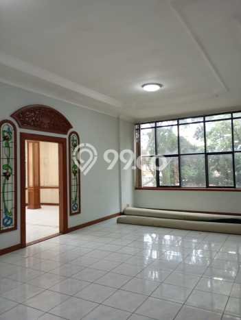 Dijual! Komersial di Ciateul Bandung LT 2176m2 / LB 1980m2 Kawasan Strategis Dijual! Komersial di Ciateul Bandung LT 2176m2 / LB 1980m2 Kawasan Strategis
