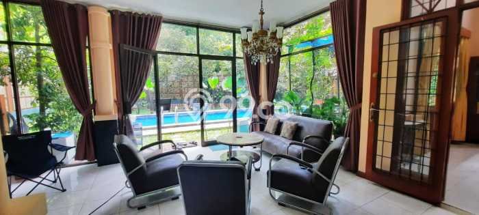 Rumah sewa siap pakai 5 KT di Resor Dago Pakar, Bandung Rumah sewa siap pakai 5 KT di Resor Dago Pakar, Bandung