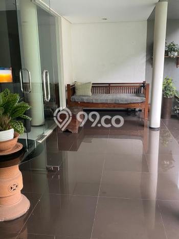Rumah Mewah LB 450m2 Siap Pakai Desain Elegan di Sayap Dago, Bandung Rumah Mewah LB 450m2 Siap Pakai Desain Elegan di Sayap Dago, Bandung