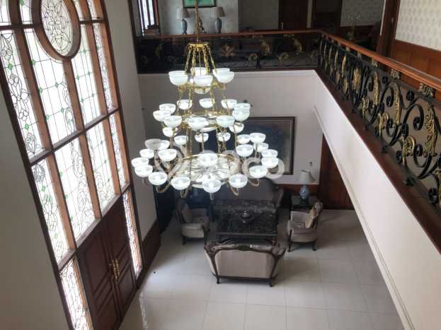 For Sale Rumah Mewah Exclusive di Batununggal, Bandung For Sale Rumah Mewah Exclusive di Batununggal, Bandung