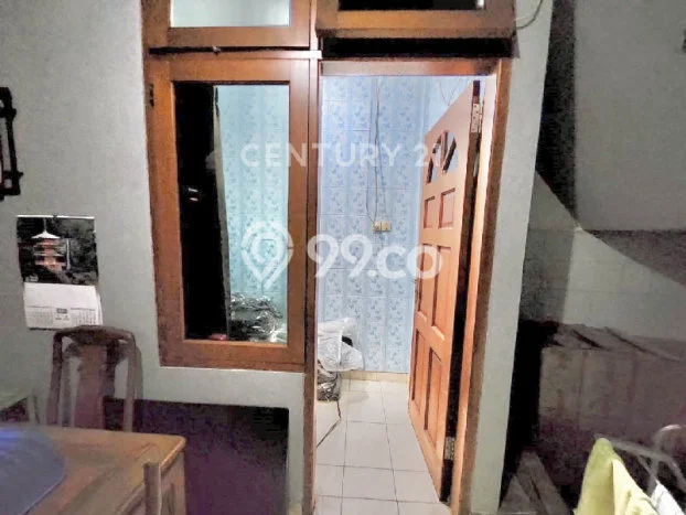 Dijual Rumah 3 Kamar Lokasi Ideal Bagus dan Strategis di Senen Dijual Rumah 3 Kamar Lokasi Ideal Bagus dan Strategis di Senen