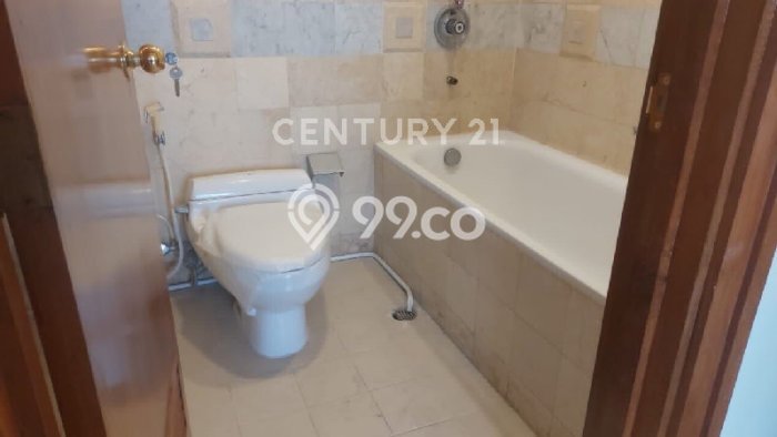 Apartemen Terawat Dijual di Jakarta Selatan Spesifikasi 3 KT, 2 KM Apartemen Terawat Dijual di Jakarta Selatan Spesifikasi 3 KT, 2 KM