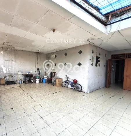 Dijual Rumah 3 Kamar Lokasi Ideal Bagus dan Strategis di Senen Dijual Rumah 3 Kamar Lokasi Ideal Bagus dan Strategis di Senen