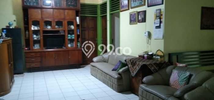 Rumah Mewah LB 400m2 Siap Huni Desain Elegan di Pejompongan, Jakarta Pusat Rumah Mewah LB 400m2 Siap Huni Desain Elegan di Pejompongan, Jakarta Pusat