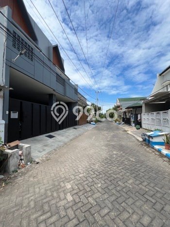 Dijual Kost Strategis di Waru, Sidoarjo 22 KT, 22 KM, Luas Bangunan 550m2 Dijual Kost Strategis di Waru, Sidoarjo 22 KT, 22 KM, Luas Bangunan 550m2