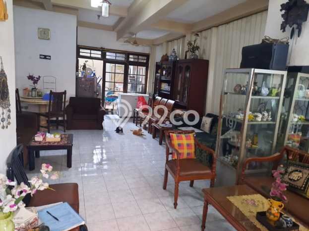Jual Rumah Mewah Elegan Dengan View Eksklusif di Jaka Setia, Bekasi Jual Rumah Mewah Elegan Dengan View Eksklusif di Jaka Setia, Bekasi