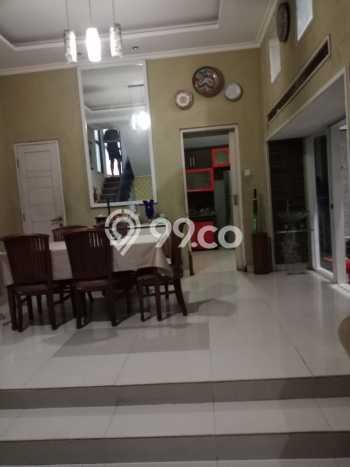 Jual Rumah Mewah Elegan Dengan View Eksklusif di Pekayon, Bekasi Jual Rumah Mewah Elegan Dengan View Eksklusif di Pekayon, Bekasi