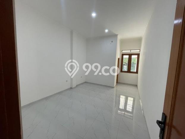 Dijual Rumah Modern 3 KT di Pondok Bambu, Jakarta Timur Dijual Rumah Modern 3 KT di Pondok Bambu, Jakarta Timur