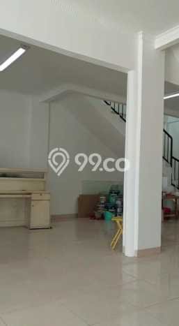 Ruko Dijual di Prime Area Jakarta Timur Luas 590m2 Ruko Dijual di Prime Area Jakarta Timur Luas 590m2