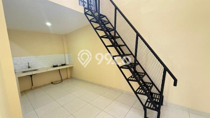 Rumah Luas Asri 4 KT Siap Huni di Pekayon Bekasi Rumah Luas Asri 4 KT Siap Huni di Pekayon Bekasi