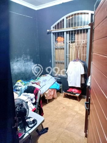 For Sale Rumah 4 Kamar Lokasi Ideal Nyaman dan Strategis di Serpong Utara For Sale Rumah 4 Kamar Lokasi Ideal Nyaman dan Strategis di Serpong Utara