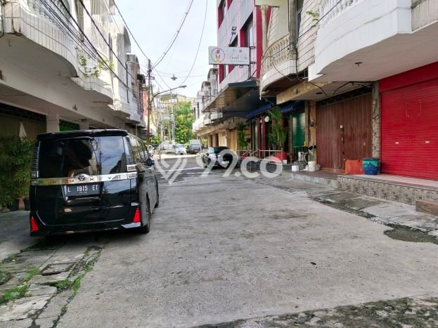 Ruko Bagus Dijual di Surabaya Kota Surabaya Lokasi Strategis Cocok untuk Kembangkan Bisnis Ruko Bagus Dijual di Surabaya Kota Surabaya Lokasi Strategis Cocok untuk Kembangkan Bisnis