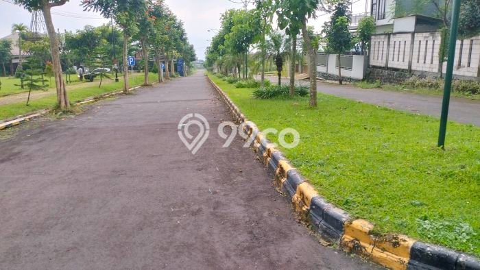 Tanah Strategis Dijual di Lawang Malang 600m2 Tanah Strategis Dijual di Lawang Malang 600m2