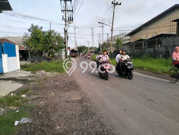 Gudang Dijual Lokasi Emas di Buduran Luas 726m2 Gudang Dijual Lokasi Emas di Buduran Luas 726m2