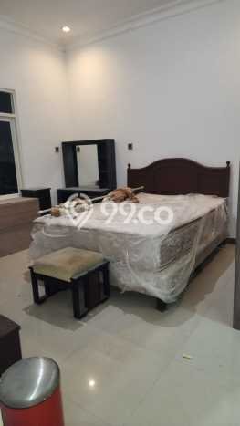 Disewakan! Rumah 3 Kamar Tidur &
2 Kamar Mandi di Surabaya Kota, Surabaya Disewakan! Rumah 3 Kamar Tidur &
2 Kamar Mandi di Surabaya Kota, Surabaya