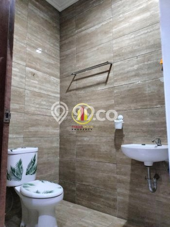 Dijual Rumah Premium dengan Fasilitas Sekitar Komplit di Batununggal, Bandung Dijual Rumah Premium dengan Fasilitas Sekitar Komplit di Batununggal, Bandung