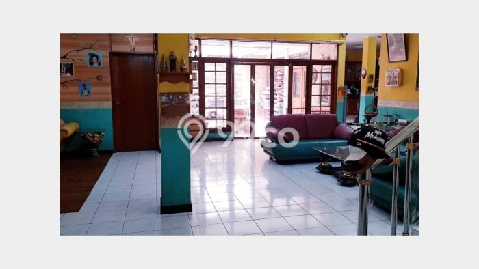 Siap Huni Rumah Mewah 4 Kamar di Batununggal Dekat ke Mana Pun Siap Huni Rumah Mewah 4 Kamar di Batununggal Dekat ke Mana Pun