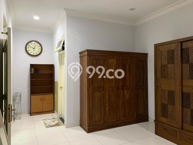 For Sale! Luxury House LT 216m2 Desain Elegan di Buah Batu For Sale! Luxury House LT 216m2 Desain Elegan di Buah Batu