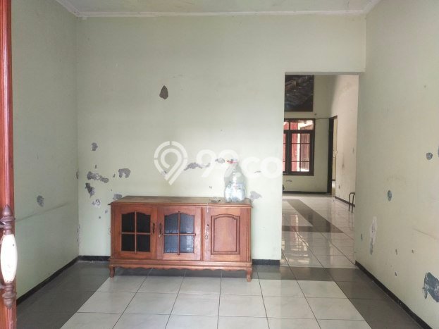 For Sale Hunian Rumah Terawat 3 KT di Bandung Kota, Bandung For Sale Hunian Rumah Terawat 3 KT di Bandung Kota, Bandung