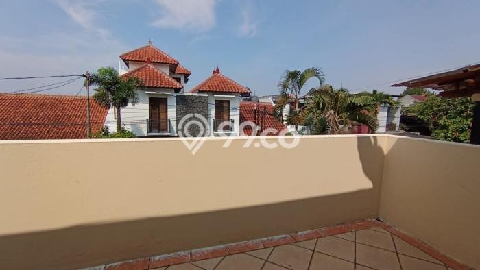 Ready to Use! Premium House LT 505m2 Desain Elegan di Cigadung Ready to Use! Premium House LT 505m2 Desain Elegan di Cigadung