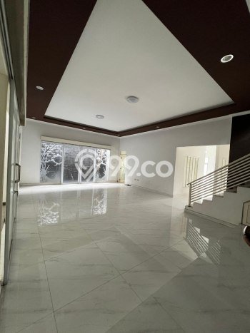 Siap Huni Rumah Mewah 7 Kamar di Margahayu Dekat ke Mana Pun Siap Huni Rumah Mewah 7 Kamar di Margahayu Dekat ke Mana Pun