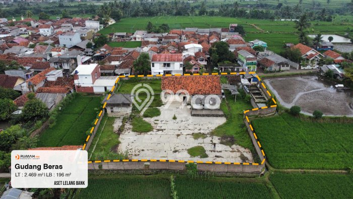FOR SALE! Gudang di Cianjur Cianjur, LT 2469m2, LB 196m2 FOR SALE! Gudang di Cianjur Cianjur, LT 2469m2, LB 196m2