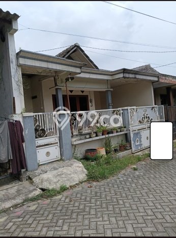 Hunian Terjangkau LT 120m2 di Gresik Kota Lingkungan Asri Hunian Terjangkau LT 120m2 di Gresik Kota Lingkungan Asri