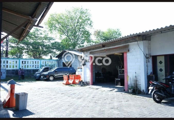 Gudang Dijual di Prime Area Surabaya Luas 900m2 Gudang Dijual di Prime Area Surabaya Luas 900m2
