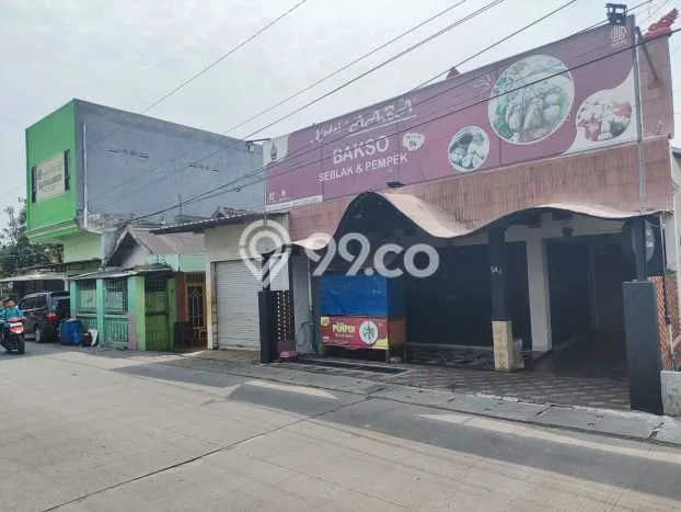 For Sale Rumah 4 Kamar Lokasi Ideal Bagus dan Strategis di Sidoarjo For Sale Rumah 4 Kamar Lokasi Ideal Bagus dan Strategis di Sidoarjo