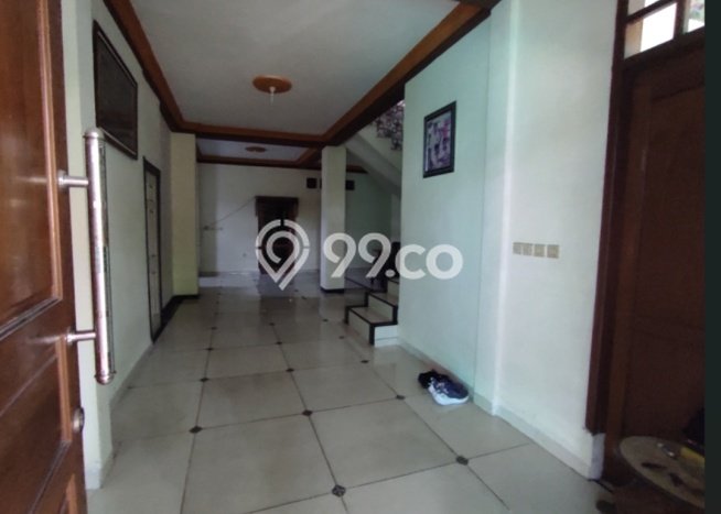 Dijual Hunian Rumah Terawat 4 Kamar di Surabaya Kota, Surabaya Dijual Hunian Rumah Terawat 4 Kamar di Surabaya Kota, Surabaya