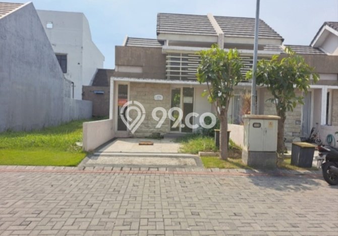 Hunian Strategis 3 KT LB 60m2 Kondisi Bagus di Gresik Kota Hunian Strategis 3 KT LB 60m2 Kondisi Bagus di Gresik Kota