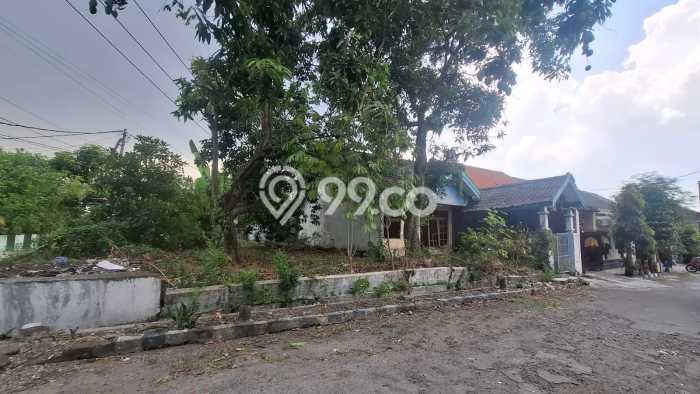 Rumah Budget Favorit Dijual Area Gresik LT 240m2 Rumah Budget Favorit Dijual Area Gresik LT 240m2