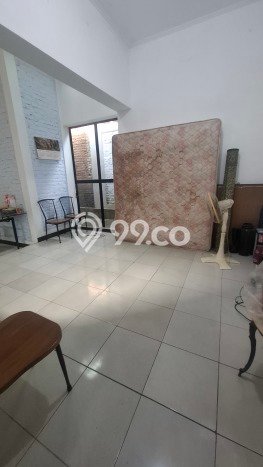 Rumah Modern 3 Kamar LT 664m2 di Kediri Rumah Modern 3 Kamar LT 664m2 di Kediri