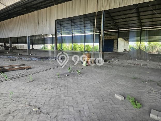 Gudang Komersial Dijual di Krian Sidoarjo LT 8096m2 & LB 4450m2 Gudang Komersial Dijual di Krian Sidoarjo LT 8096m2 & LB 4450m2